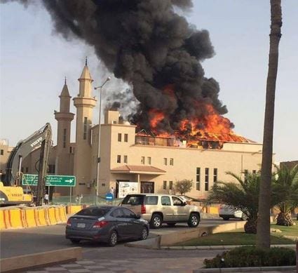 حريق في مسجد عثمان بن عفان في الرياض